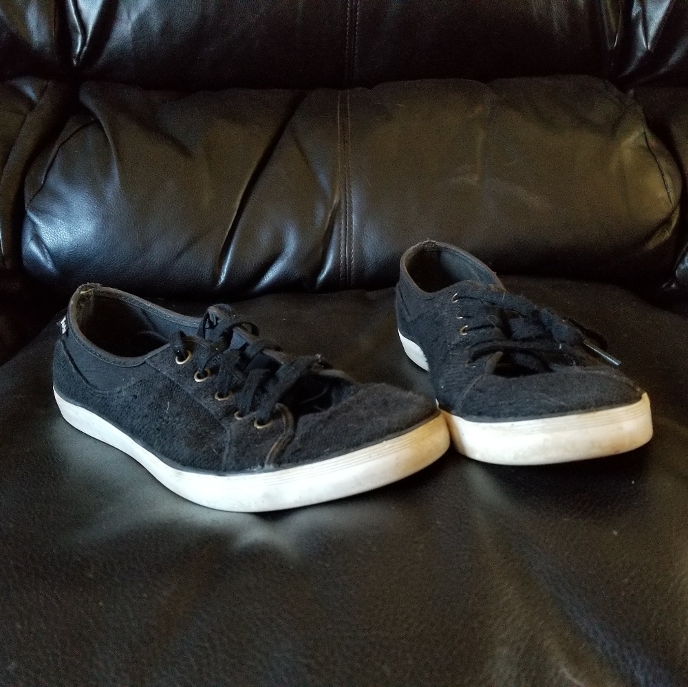 Black and white keds
